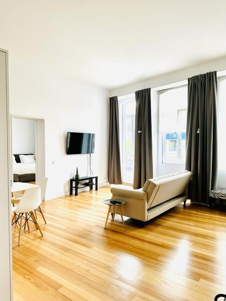 8 VILLAS Hotel&Bistrô Santo Tirso Ngoại thất bức ảnh